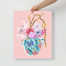 Load image into Gallery viewer, FLORAL AND VASE 05