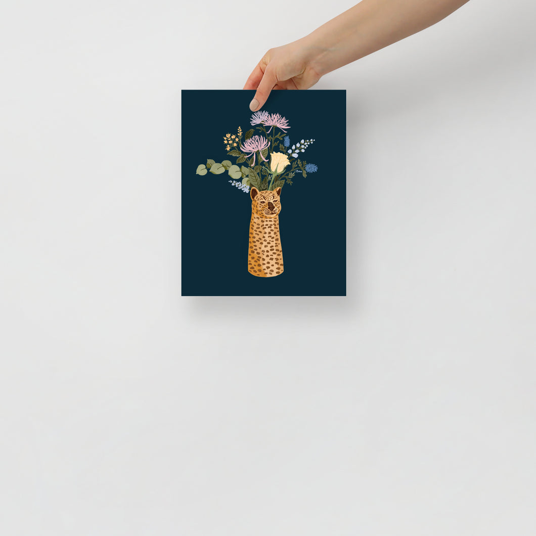 FLORAL AND VASE 04