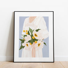 Load image into Gallery viewer,  Art of Nora Bouquet - Captivating Floral Creations
